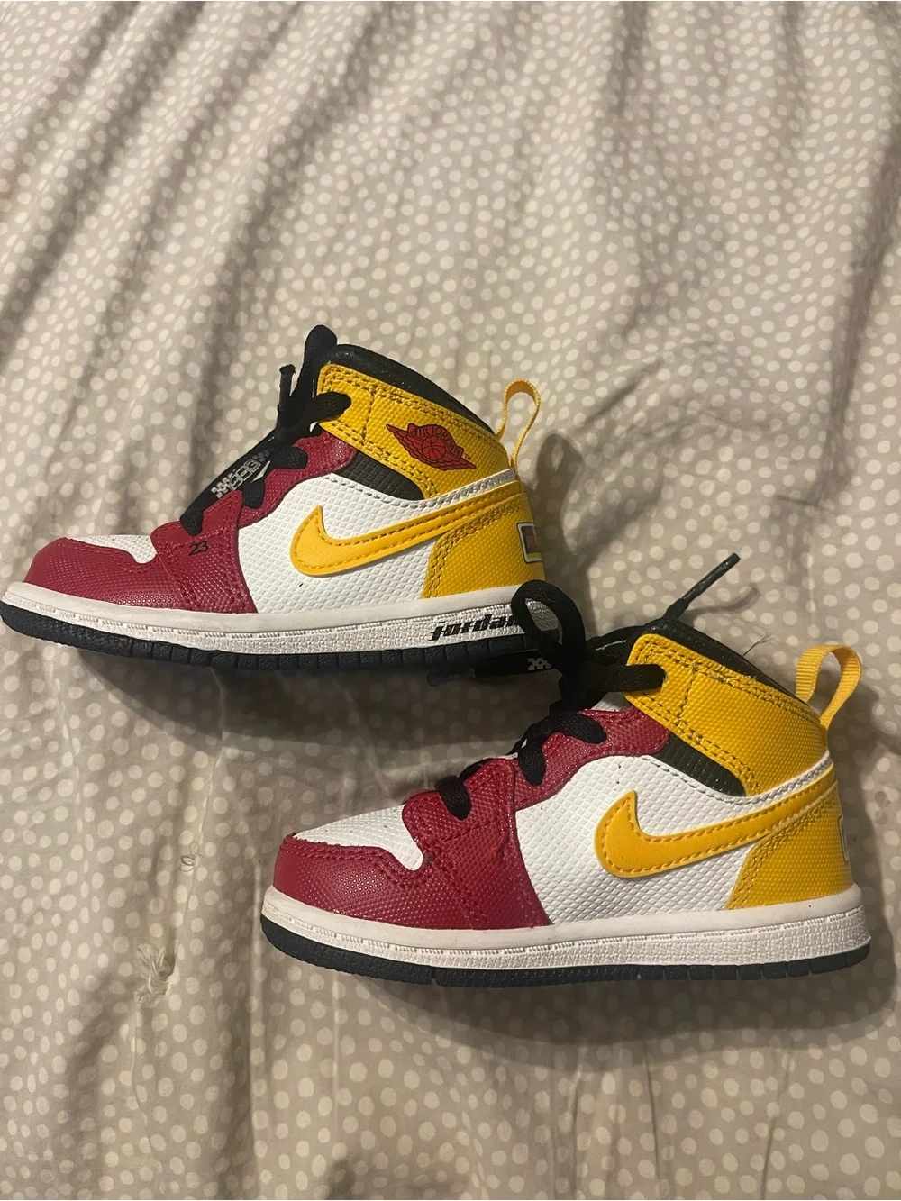 Toddler Jordan 1 “Taxi” Shoes